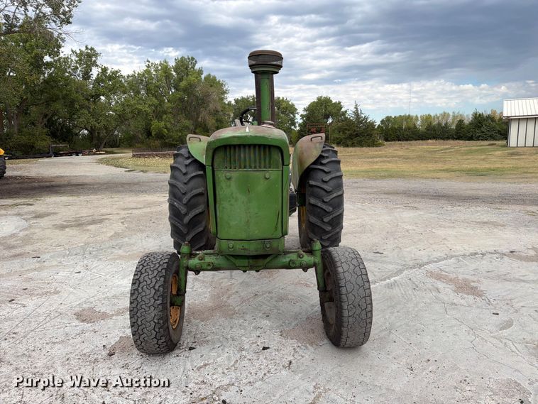 image for item EP7639 1966 John Deere 4020 tractor