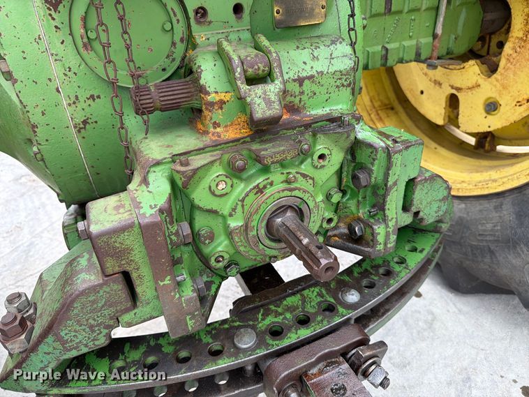 image for item EP7639 1966 John Deere 4020 tractor