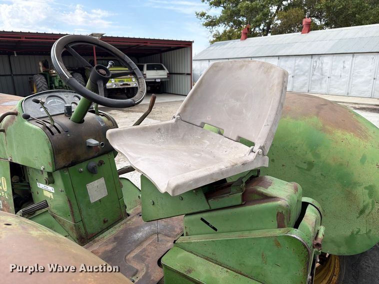 image for item EP7639 1966 John Deere 4020 tractor