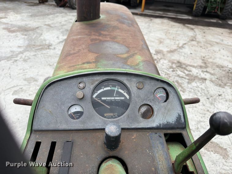 image for item EP7639 1966 John Deere 4020 tractor