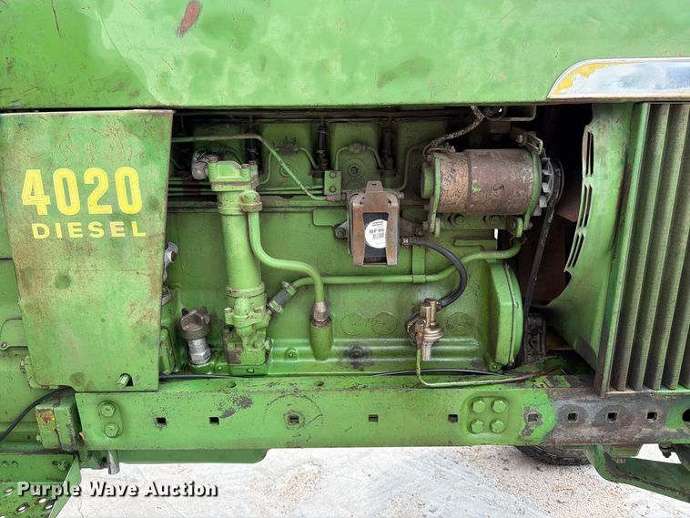 image for item EP7639 1966 John Deere 4020 tractor