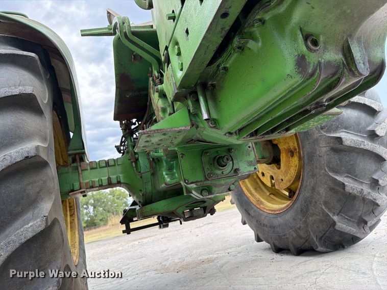 image for item EP7639 1966 John Deere 4020 tractor