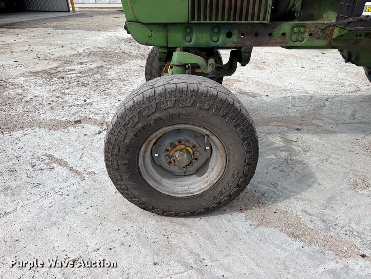 image for item EP7639 1966 John Deere 4020 tractor