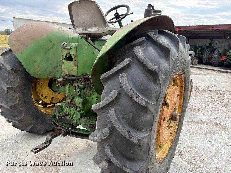 image for item EP7639 1966 John Deere 4020 tractor