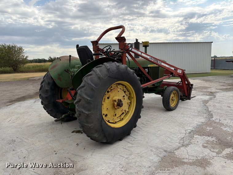 image for item EP7640 1966 John Deere 4020 tractor