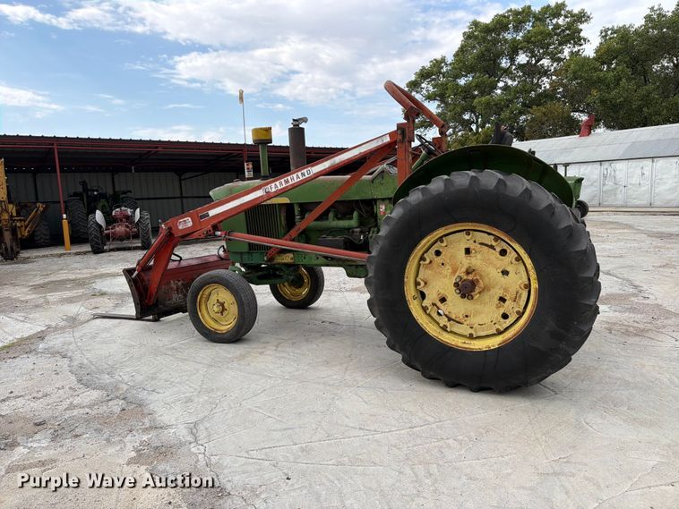 image for item EP7640 1966 John Deere 4020 tractor