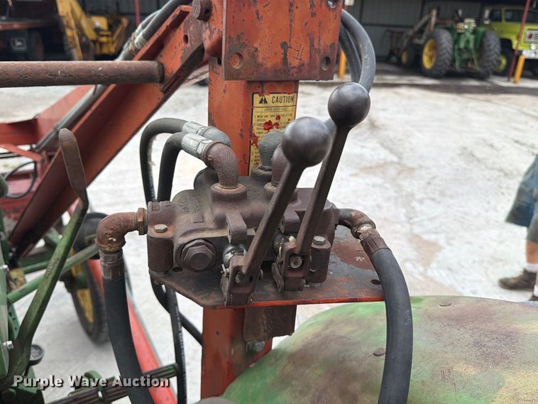 image for item EP7640 1966 John Deere 4020 tractor