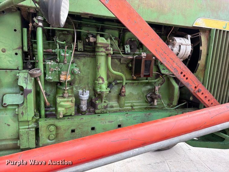image for item EP7640 1966 John Deere 4020 tractor