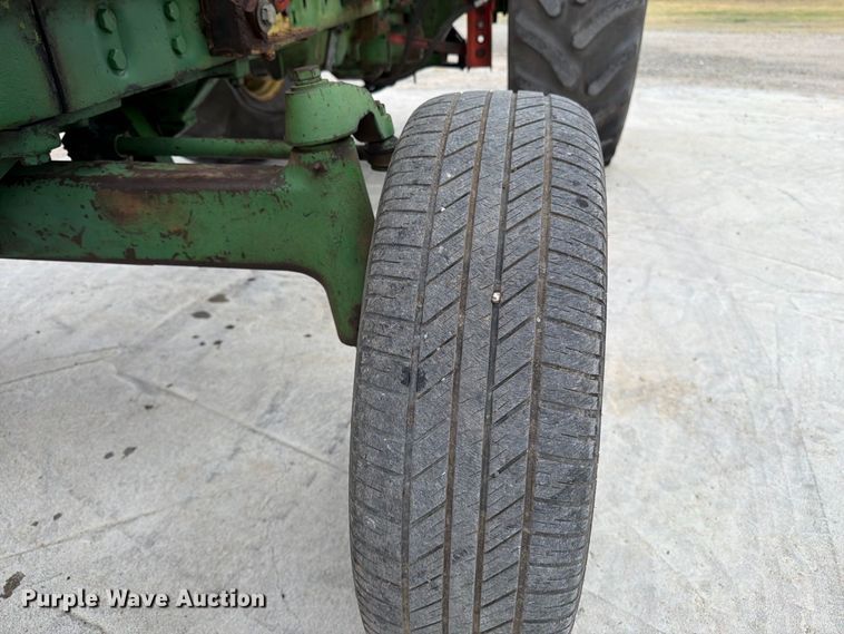 image for item EP7640 1966 John Deere 4020 tractor
