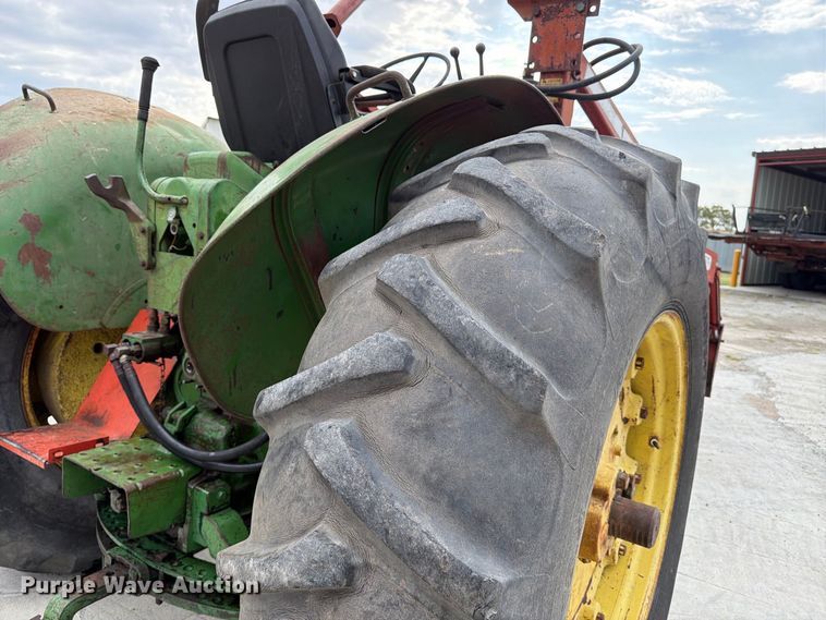 image for item EP7640 1966 John Deere 4020 tractor