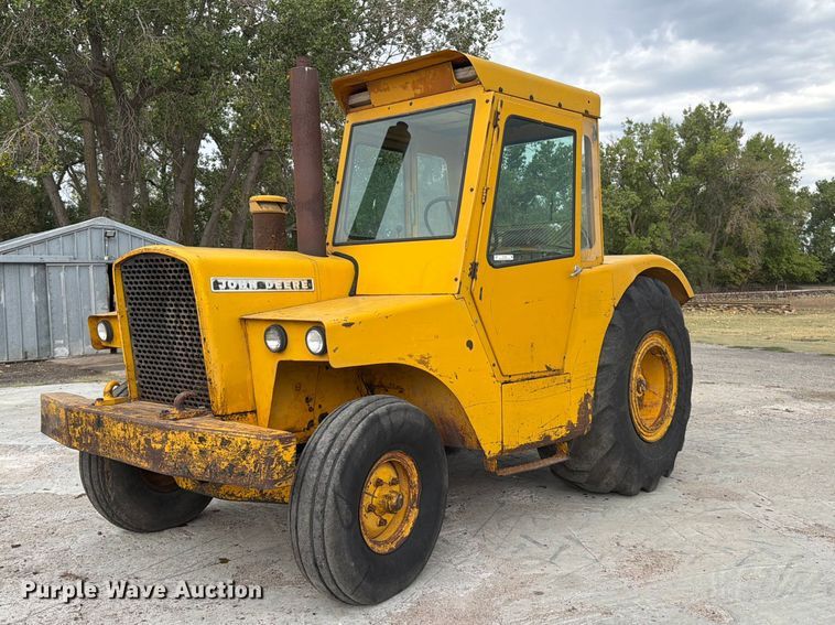 image for item EP7642 1963 John Deere 5010 tractor