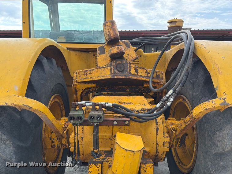 image for item EP7642 1963 John Deere 5010 tractor