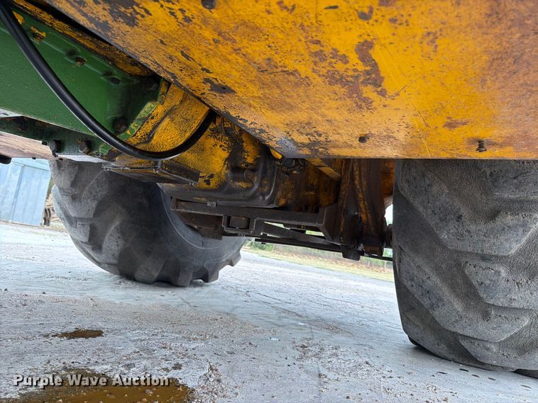 image for item EP7642 1963 John Deere 5010 tractor