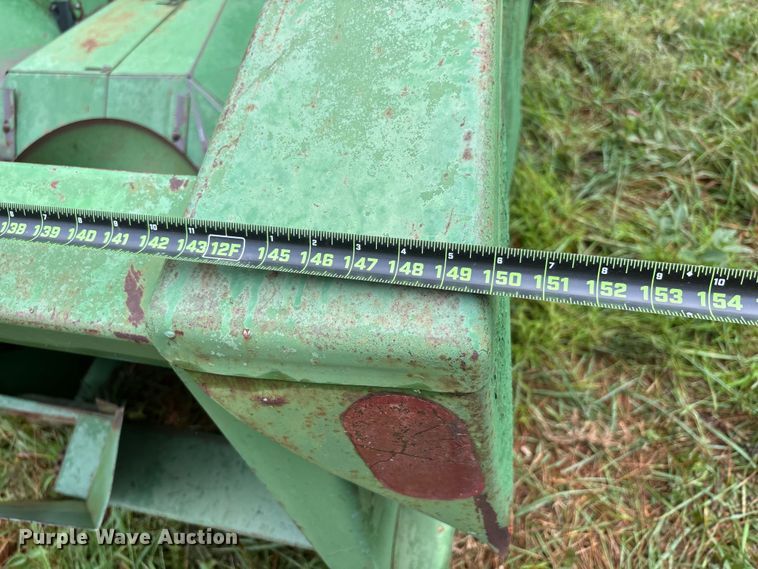 image for item ER3317 John Deere 444 corn head