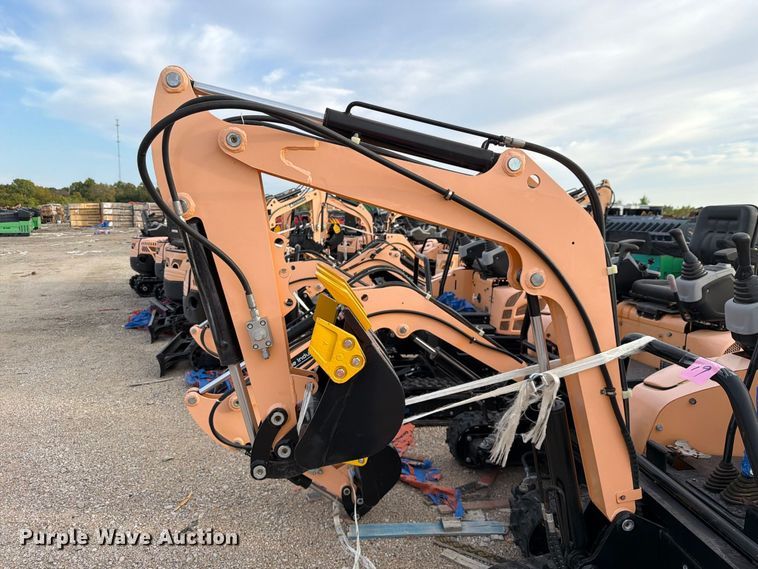 image for item EU1552 2024 Erie Industries EM15 mini excavator