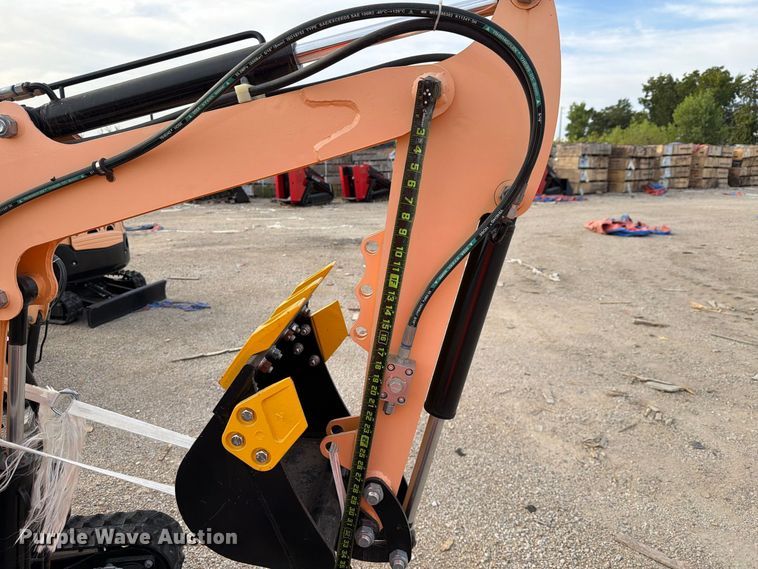 image for item EU1552 2024 Erie Industries EM15 mini excavator