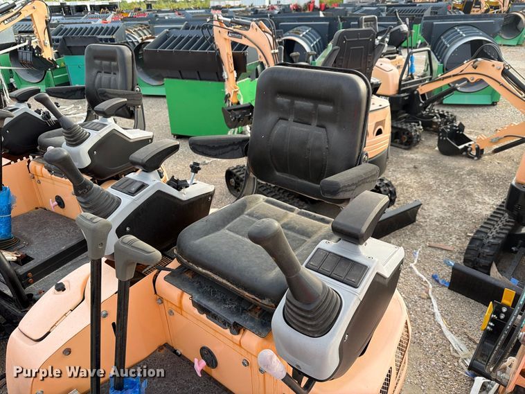 image for item EU1552 2024 Erie Industries EM15 mini excavator