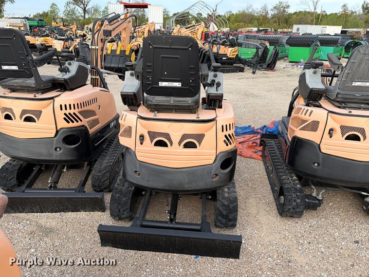 image for item EU1553 2024 Erie Industries EM15 mini excavator