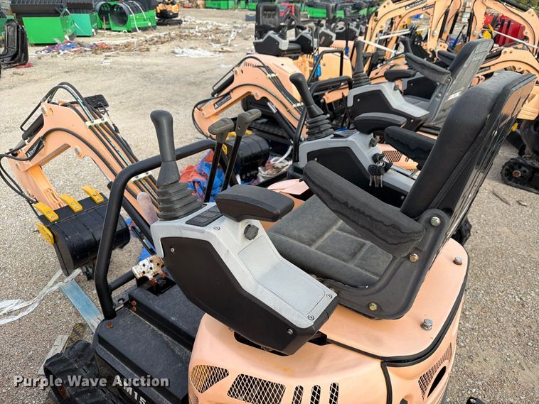 image for item EU1553 2024 Erie Industries EM15 mini excavator