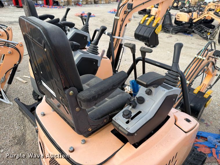image for item EU1553 2024 Erie Industries EM15 mini excavator