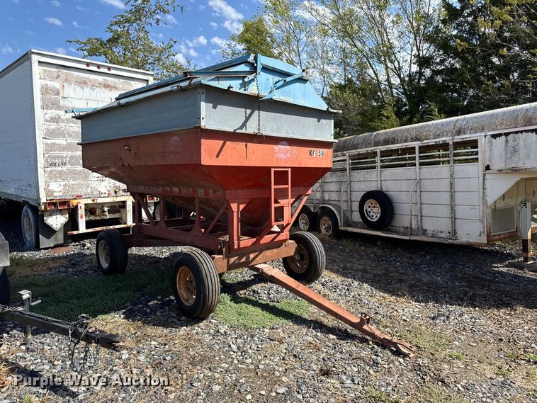 image for item EV6206 Flow EZ 220W grain cart