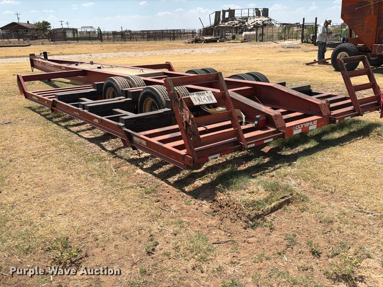 image for item EW4070 1994 Donahue 45N combine trailer