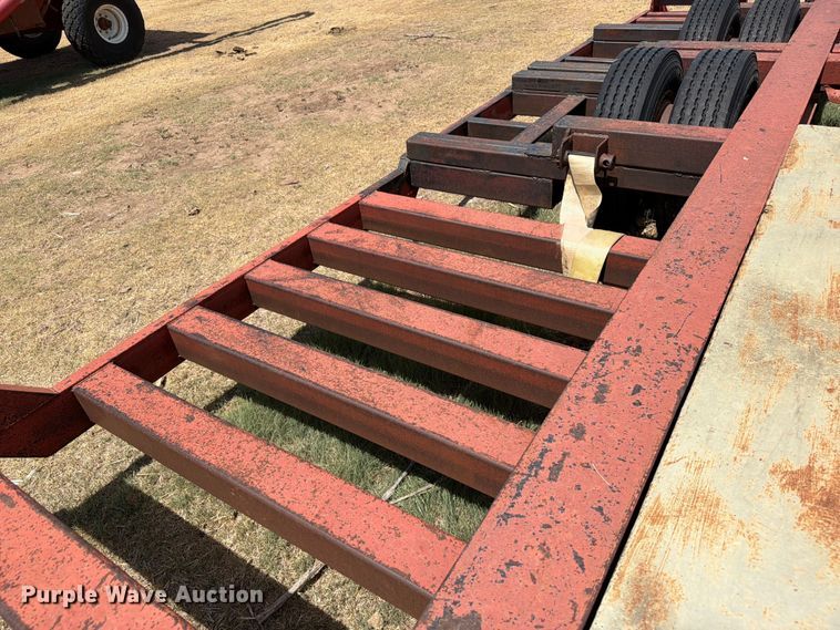 image for item EW4070 1994 Donahue 45N combine trailer
