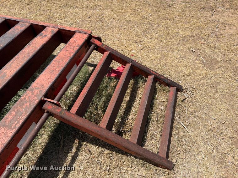 image for item EW4070 1994 Donahue 45N combine trailer
