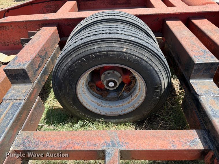image for item EW4070 1994 Donahue 45N combine trailer