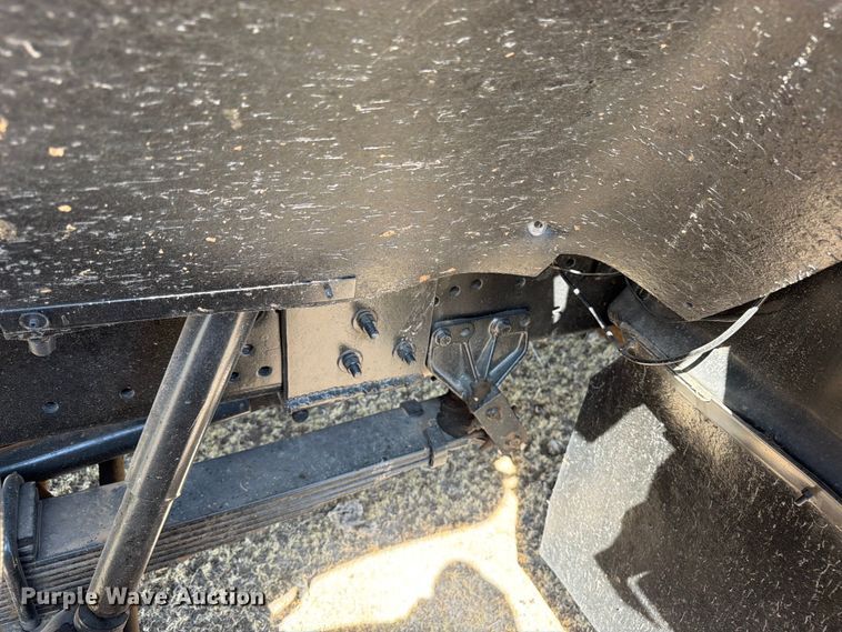 image for item EW4079 1986 International F-2574 applicator truck
