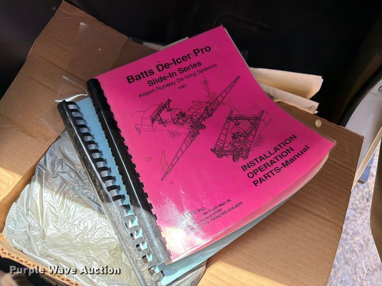 image for item EW4079 1986 International F-2574 applicator truck