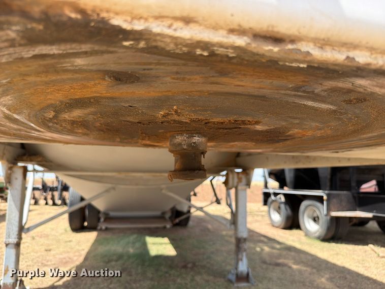 image for item EW4080 2007 Jet Co. grain trailer