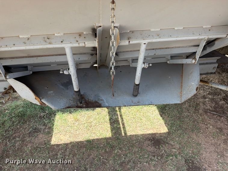 image for item EW4080 2007 Jet Co. grain trailer