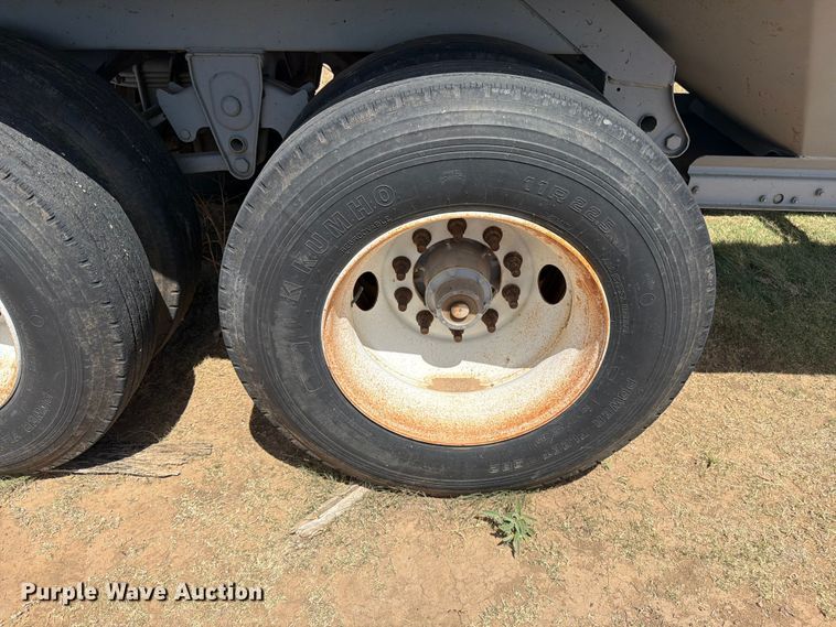 image for item EW4080 2007 Jet Co. grain trailer