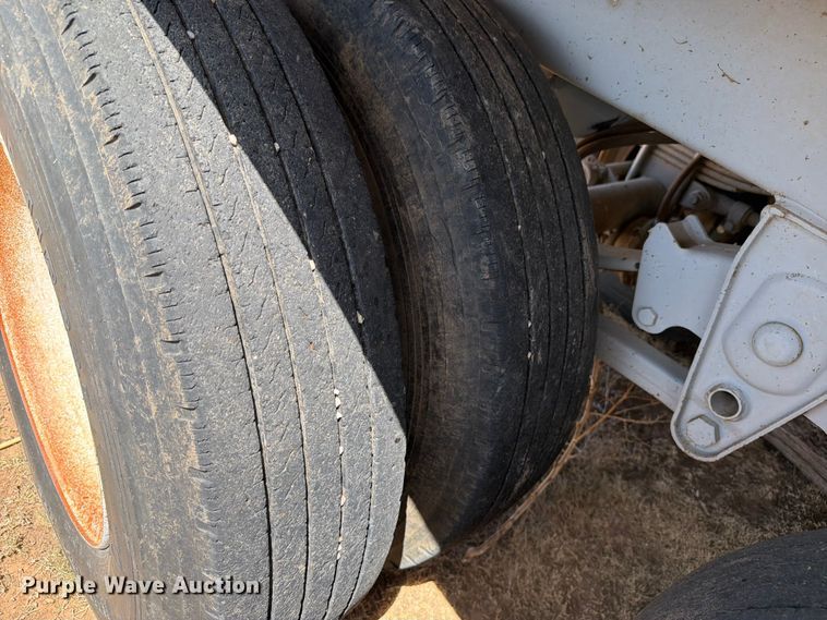 image for item EW4080 2007 Jet Co. grain trailer