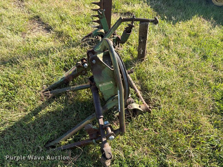 image for item EW5031 John Deere SNE0039 sickle mower