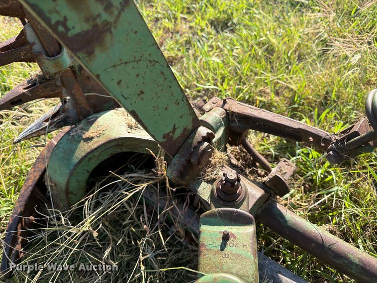 image for item EW5031 John Deere SNE0039 sickle mower