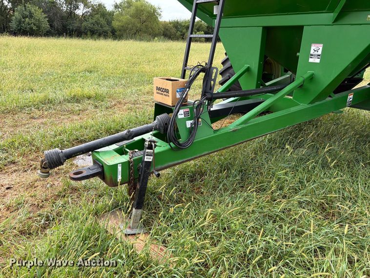image for item EW5035 Unverferth 7250 grain cart