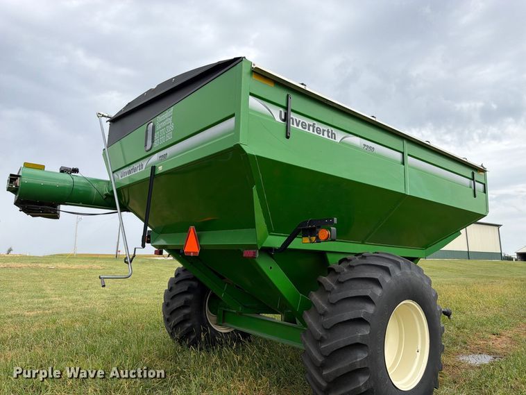 image for item EW5035 Unverferth 7250 grain cart