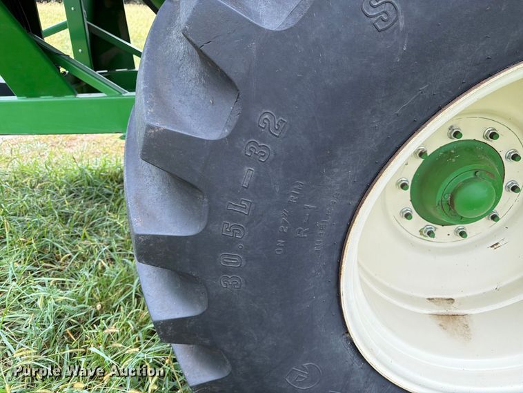 image for item EW5035 Unverferth 7250 grain cart