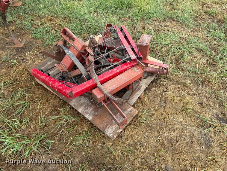 image for item EW5036 Sunflower 5331-27 field cultivator