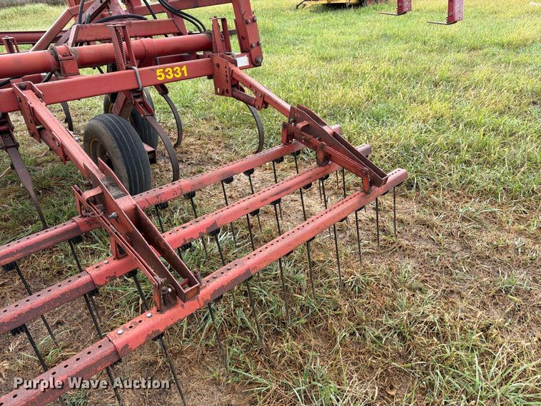 image for item EW5036 Sunflower 5331-27 field cultivator