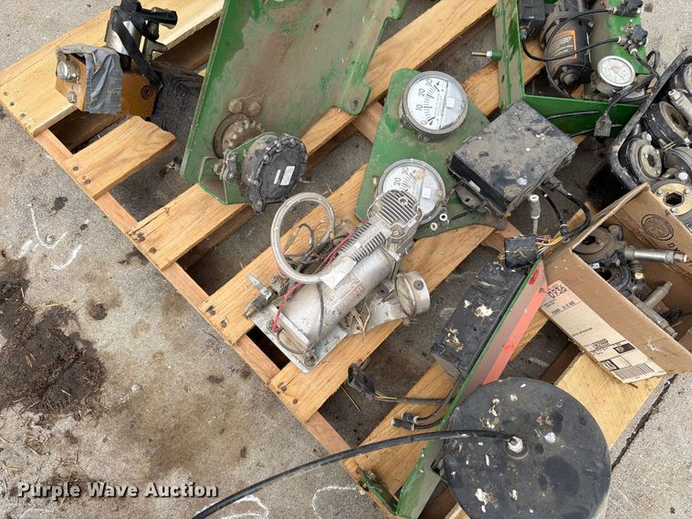 image for item EW5037 Planter parts