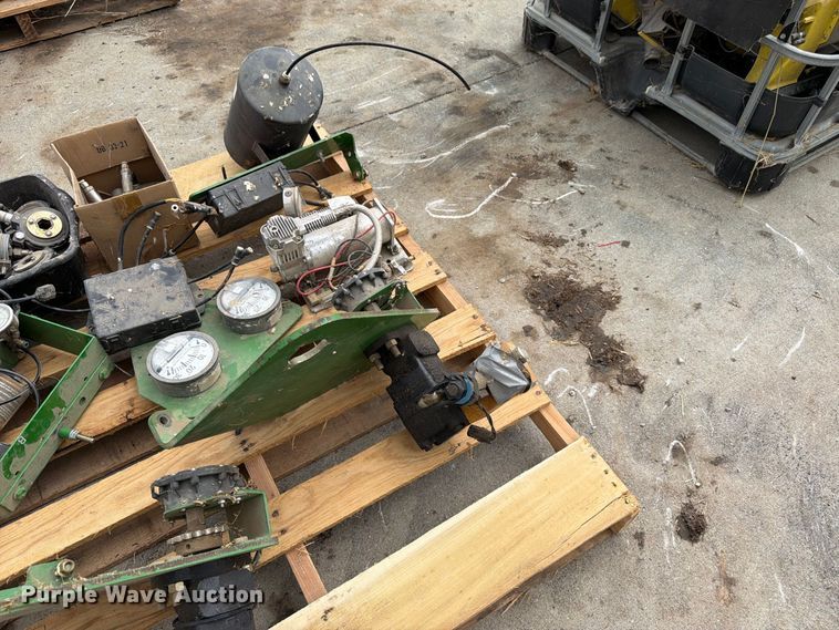 image for item EW5037 Planter parts