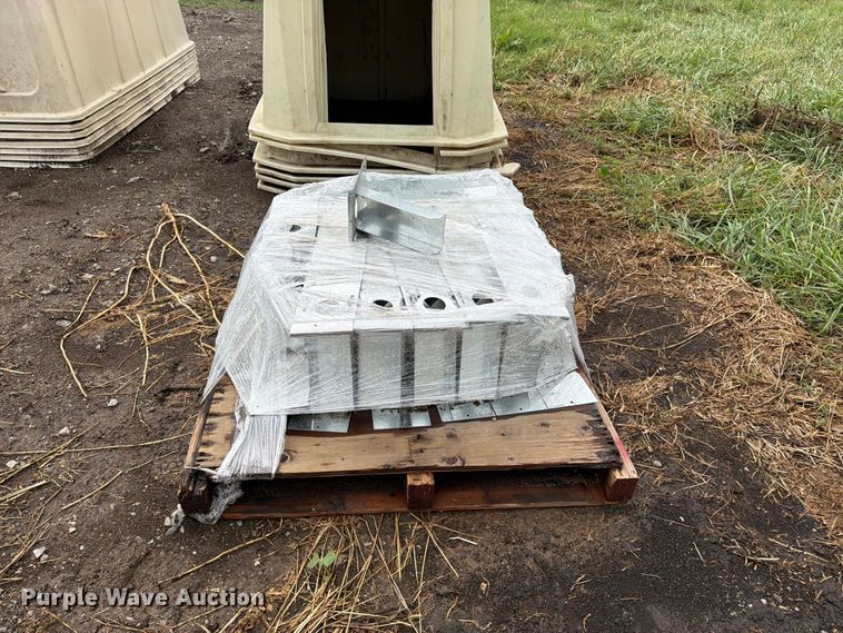 image for item EW5038 Livestock huts