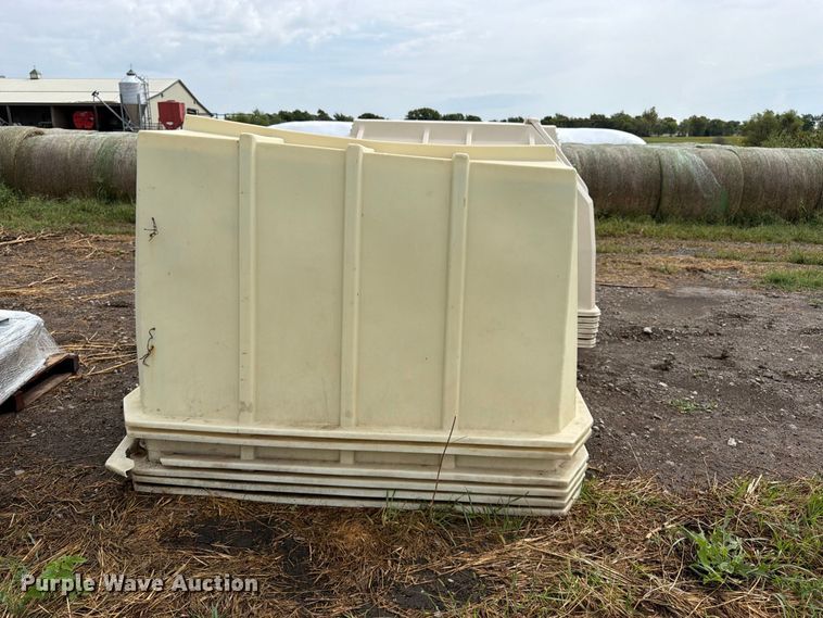 image for item EW5038 Livestock huts
