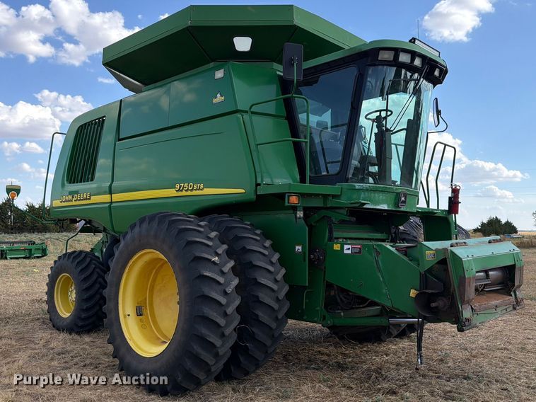 image for item EW8830 2000 John Deere 9750 STS combine
