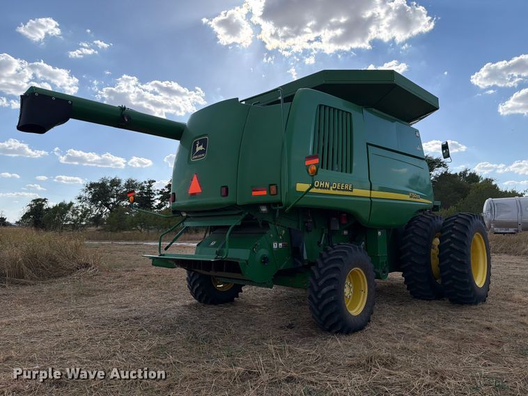 image for item EW8830 2000 John Deere 9750 STS combine
