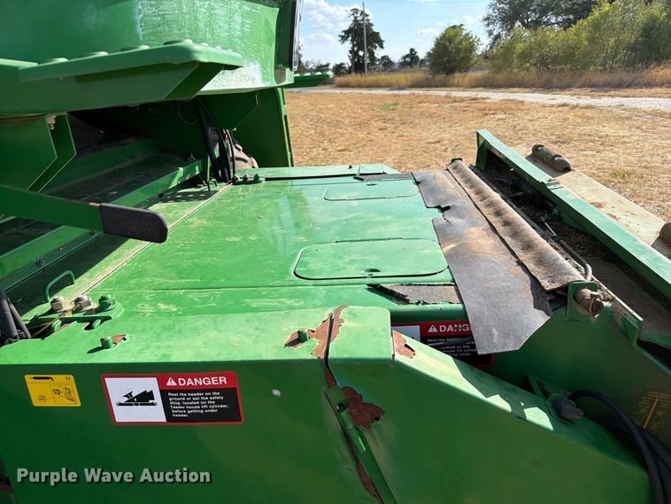 image for item EW8830 2000 John Deere 9750 STS combine