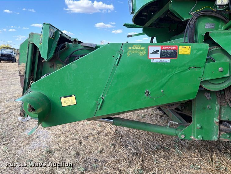 image for item EW8830 2000 John Deere 9750 STS combine
